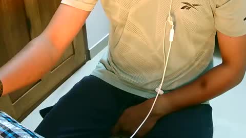 Snapshot of ingloriousuncut chatting on 25, 1, 2025 Inglorious Hairy Uncut online show from 25, 1, 2025