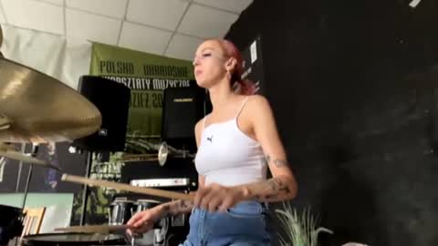 ingridmayer online show from 24, 7, 2026