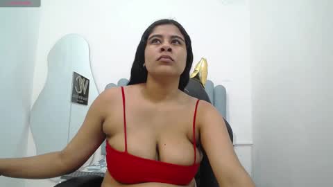 Snapshot of iniyalaboni chatting on 28, 2, 2025 Iniya online show from 28, 2, 2025