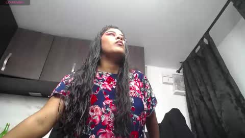 Snapshot of iniyalaboni chatting on 8, 9, 2025 Iniya online show from 8, 9, 2025