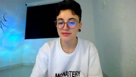 lyan onlyfans n linda online show from 8, 8, 2026