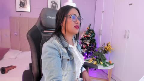 Snapshot of inndrahot chatting on 24, 12, 2024 Indra online show from 24, 12, 2024