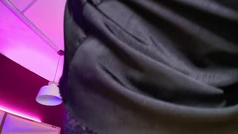 Snapshot of inndrahot chatting on 10, 9, 2025 Indra online show from 10, 9, 2025