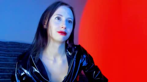 Snapshot of inner_light___ chatting on 15, 3, 2026 Venera online show from 15, 3, 2026