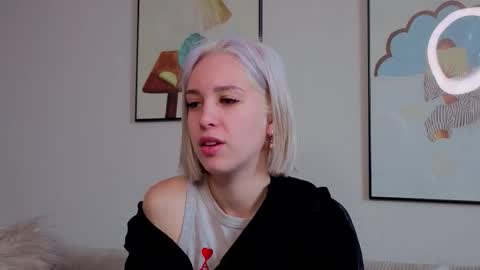 Snapshot of innocent_girll chatting on 22, 2, 2026 Kate online show from 22, 2, 2026