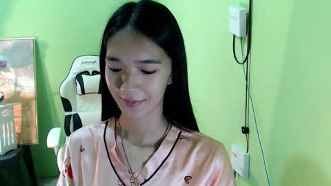 Reign online show from 6, 11, 2025