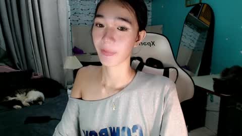 Reign online show from 30, 4, 2026