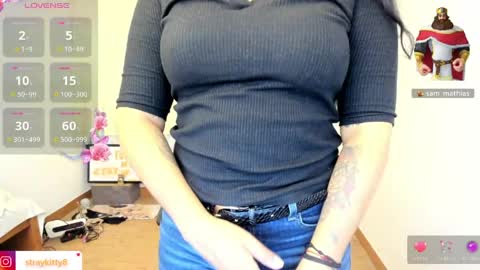 Snapshot of innocentchurchgirlll chatting on 5, 6, 2026 Luna online show from 5, 6, 2026