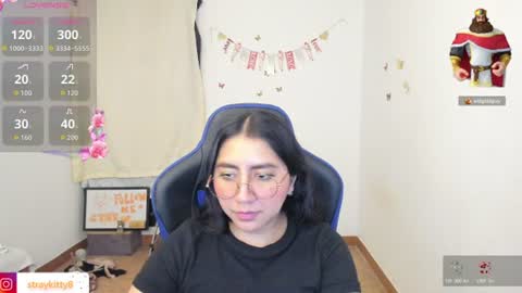 Snapshot of innocentchurchgirlll chatting on 23, 7, 2026 Luna online show from 23, 7, 2026