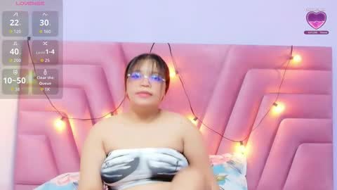 innocenthazel online show from 10, 2, 2026