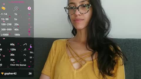 Snapshot of innocentlatiina chatting on 20, 2, 2025 Laroa online show from 20, 2, 2025