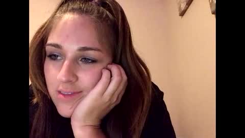 innocentlilsarah online show from 17, 10, 2025