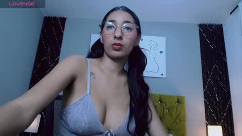 Luna moon online show from 17, 4, 2026