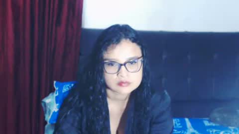 Snapshot of inouebleach chatting on 3, 11, 2025 NATASHA online show from 3, 11, 2025