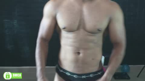 Snapshot of insanestud_miles chatting on 1, 6, 2026 Miles online show from 1, 6, 2026