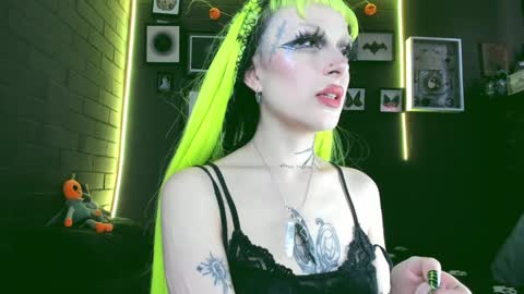 Snapshot of insania_999 chatting on 9, 12, 2024 SANIA online show from 9, 12, 2024