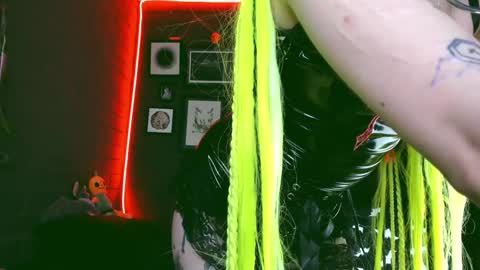 Snapshot of insania_999 chatting on 24, 12, 2024 SANIA online show from 24, 12, 2024