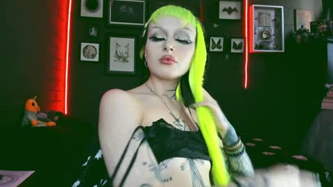 Snapshot of insania_999 chatting on 3, 2, 2025 SANIA online show from 3, 2, 2025