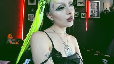 Snapshot of insania_999 chatting on 3, 2, 2025 SANIA online show from 3, 2, 2025