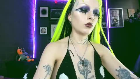 Snapshot of insania_999 chatting on 20, 2, 2025 SANIA online show from 20, 2, 2025