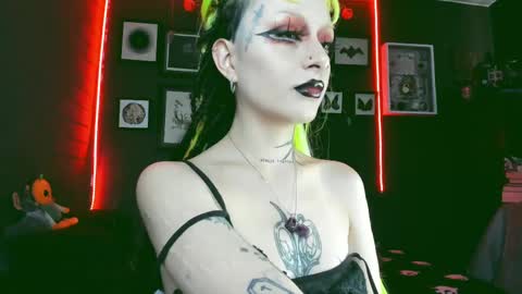 Snapshot of insania_999 chatting on 25, 2, 2025 SANIA online show from 25, 2, 2025