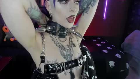 Snapshot of insania_999 chatting on 16, 9, 2025 SANIA online show from 16, 9, 2025