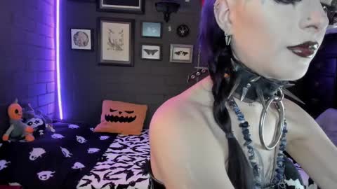 Snapshot of insania_999 chatting on 27, 9, 2025 SANIA online show from 27, 9, 2025