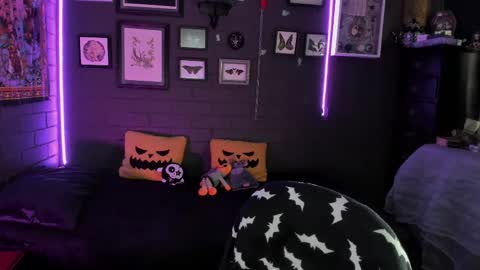 Snapshot of insania_999 chatting on 30, 10, 2025 SANIA online show from 30, 10, 2025