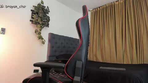 Brayan Chavez online show from 18, 6, 2026