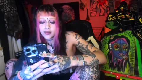 Insunnity666 online show from 7, 5, 2026