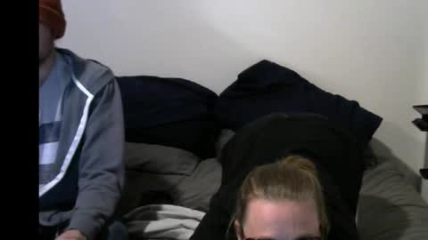 Snapshot of intcouple24 chatting on 18, 10, 2025 intcouple24 online show from 18, 10, 2025