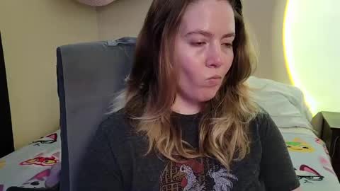 Faye online show from 3, 5, 2026