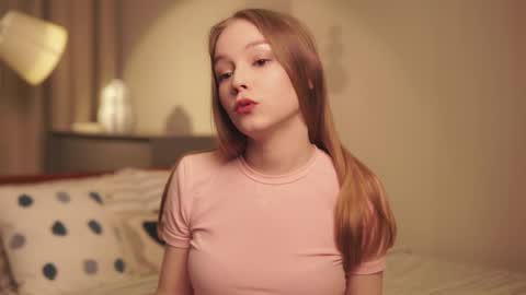 Avie online show from 4, 3, 2026