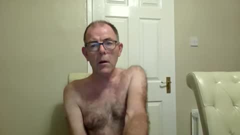 inthemood63 online show from 12, 9, 2025