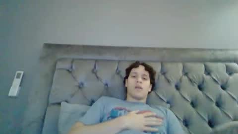 WillyTripleXxx online show from 18, 5, 2026