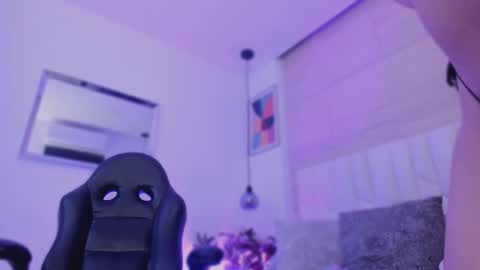 Snapshot of io_chie_ chatting on 4, 2, 2026 io_chie_ online show from 4, 2, 2026