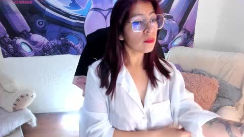 Irene Casas online show from 19, 10, 2025