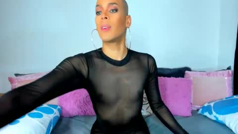 Irene Aguirre online show from 30, 7, 2026