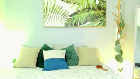 Snapshot of iriis_rosse chatting on 14, 10, 2025 Iris Rosse online show from 14, 10, 2025