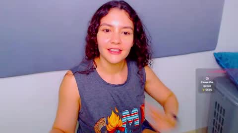 Snapshot of iris_caprice chatting on 22, 5, 2026 Instagram iris caprice online show from 22, 5, 2026