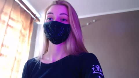 Lily online show from 19, 9, 2025