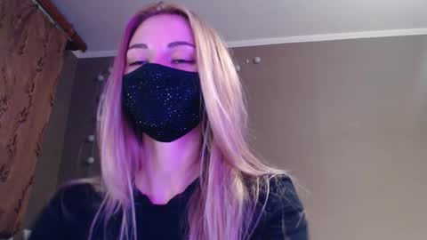 Lily online show from 27, 9, 2025