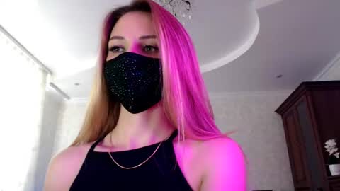 Lily online show from 3, 7, 2026
