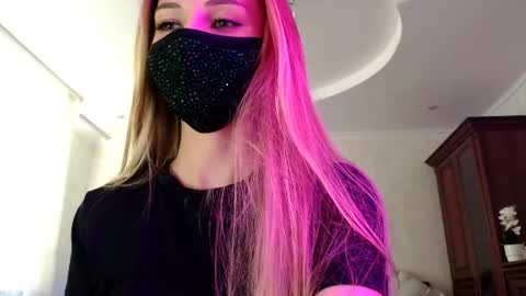 Lily online show from 14, 7, 2026