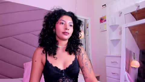 Snapshot of iris_licht chatting on 7, 7, 2026 Iris Licht online show from 7, 7, 2026