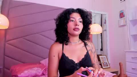 Snapshot of iris_licht chatting on 6, 8, 2026 Iris Licht online show from 6, 8, 2026