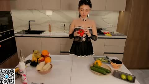 iris on cam online show from 7, 5, 2026