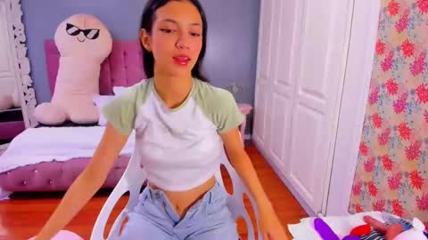 Snapshot of iris_stone_ chatting on 16, 1, 2025 Iris online show from 16, 1, 2025