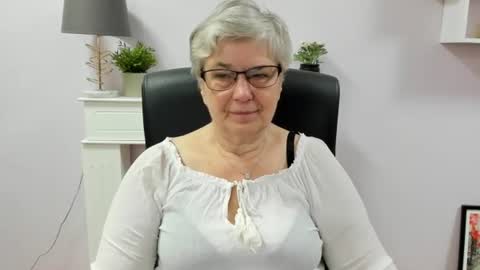 I R I S online show from 18, 6, 2026