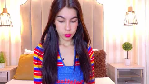 Iris  online show from 15, 12, 2025